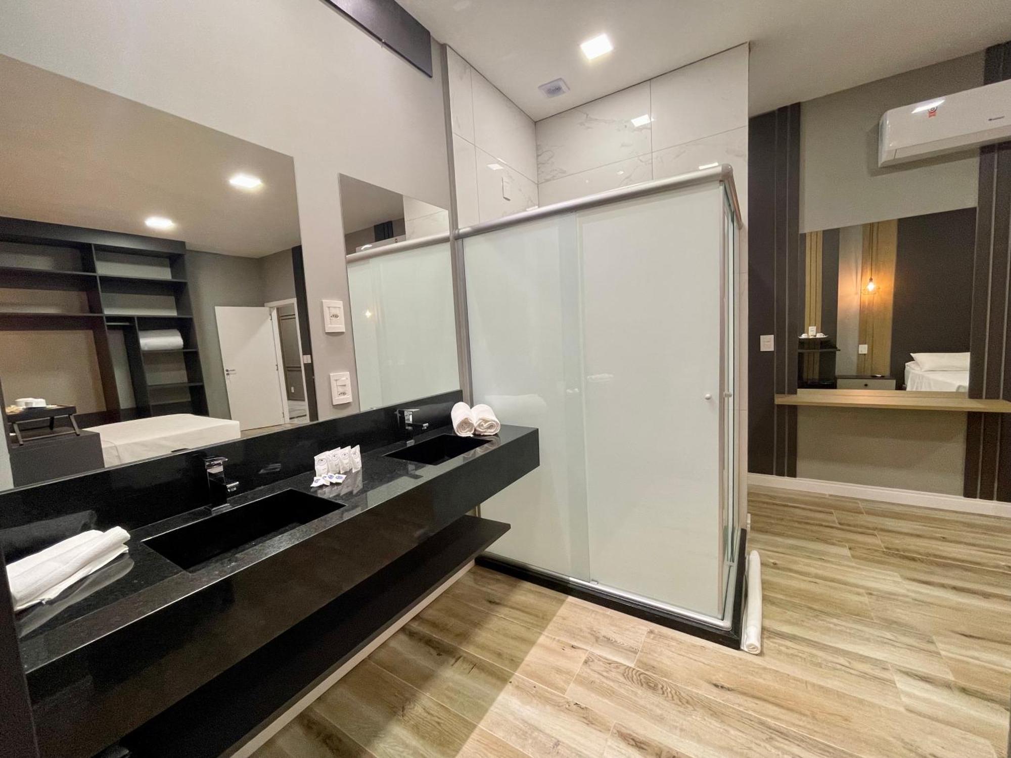 Eleganz Suites Gramado Eksteriør bilde